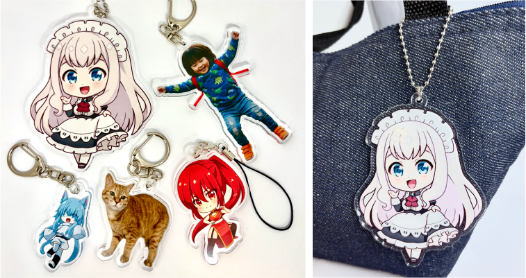 様々なサイズのアクリルキーホルダーサンプル。透明アクリル厚さ3mm